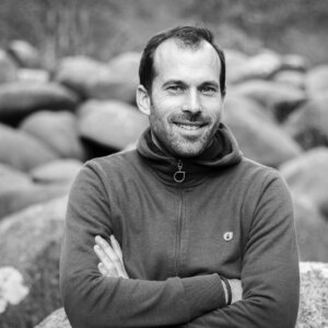 portrait (1) portrait (1)